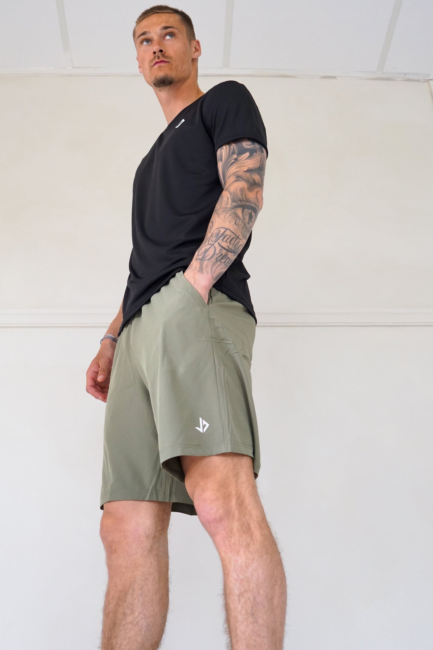 JUSS7 Intense Hardloopshirt Heren | Zwart Dry-Fit Sportshirt Korte Mouw