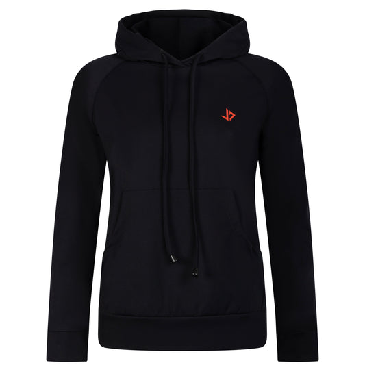 Lange vrouw draagt zwarte extra lange dames hoodie van JUSS7 Sportswear